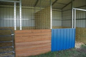 texas elite loafing shed interior