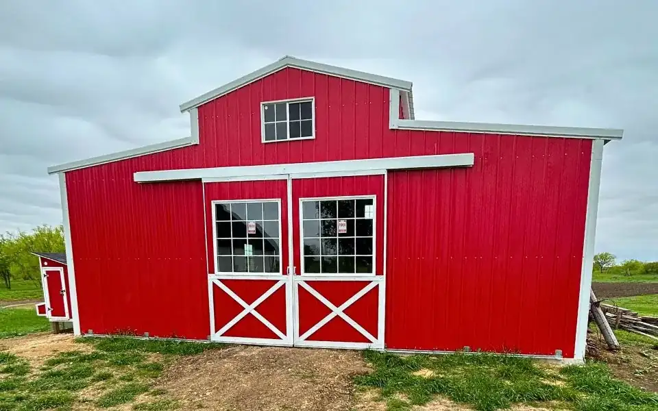 Lelands red metal barndominium