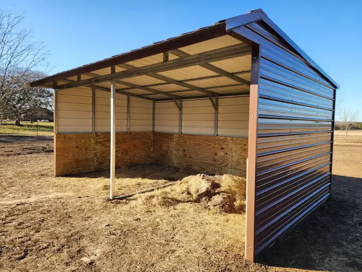 12x20x8 Loafing Shed - Image 4