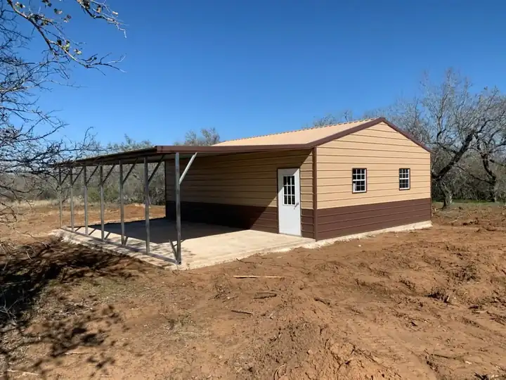 24x30x9 Garage - Image 3