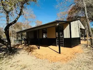 24x40x10 Texas Elite Loafing Shed - Image 5