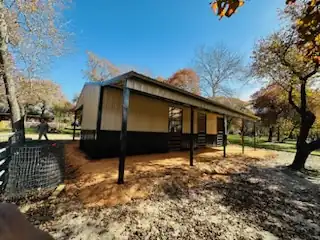 24x40x10 Texas Elite Loafing Shed - Image 4