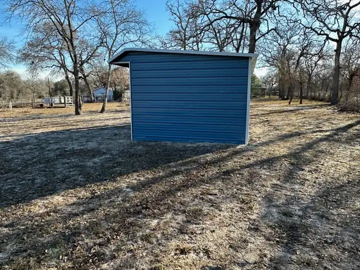 12x25x8 Loafing Shed - Image 4